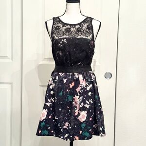 Kimchi Blue Black Lace Neckline A-Line Cocktail Dress, Size XS
